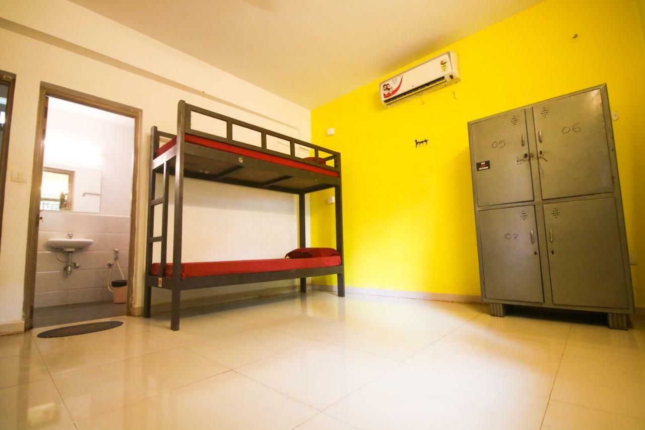 Red Door Hostel Anjuna Ngoại thất bức ảnh
